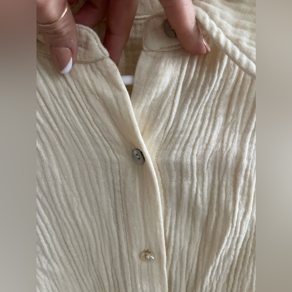 Things Between Button Up - Picture 3 of 5